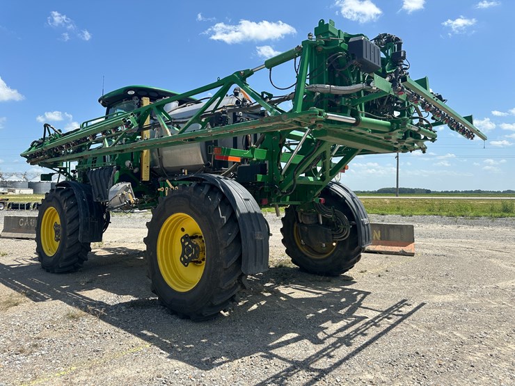 2018-john-deere-r4038-image-4