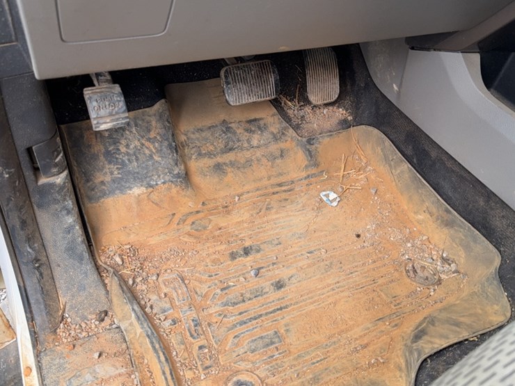 2016-ford-f150-image-19