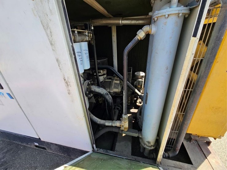 #2538-•-ingersoll-rand-sskfp-150-air-compressor-image-12