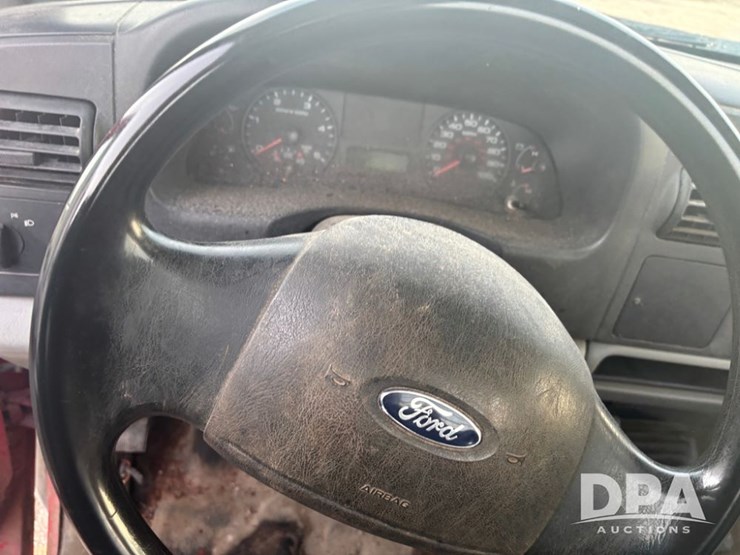2006-ford-f250-image-32
