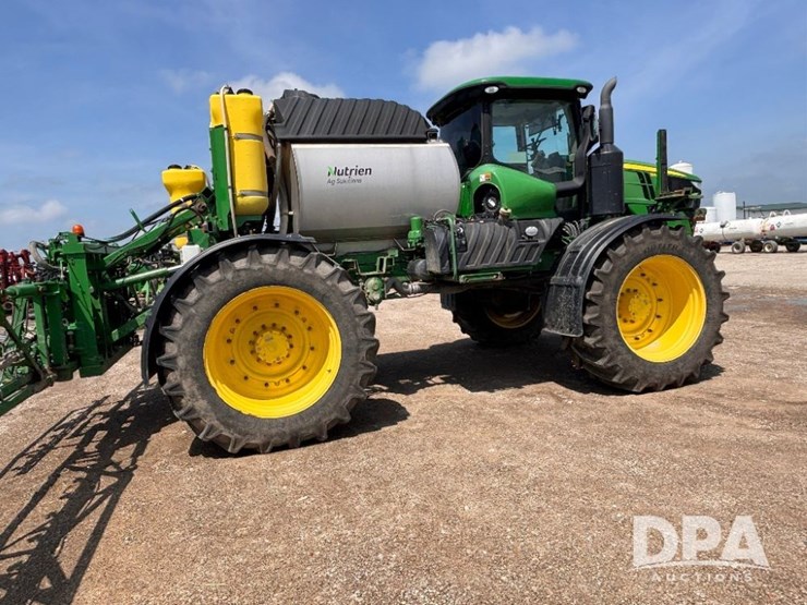 2017-john-deere-r4045-image-4