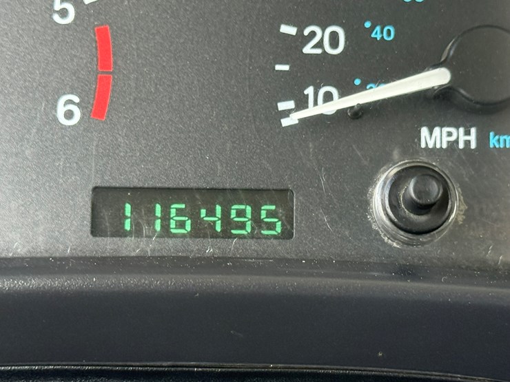 1997-jeep-wrangler-image-52
