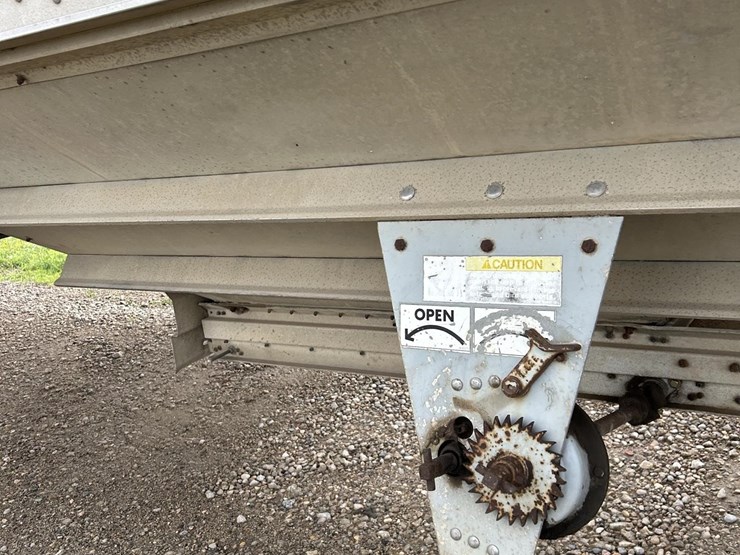 1997-wilson-grain-trailer-image-9