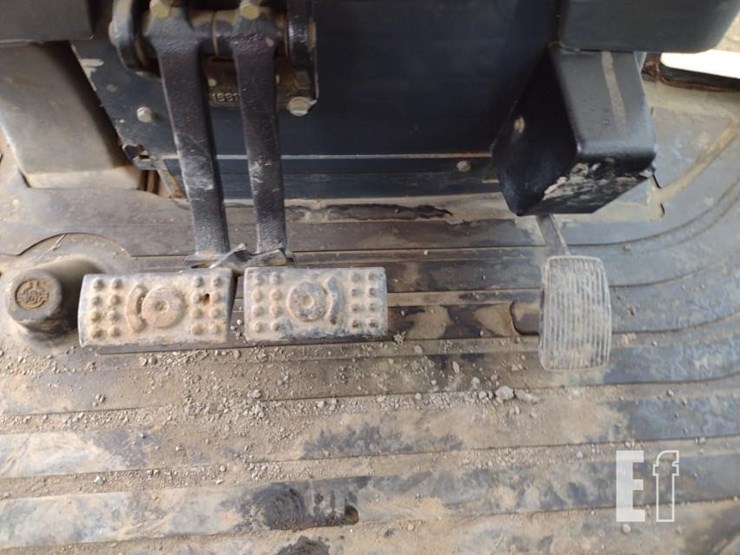 2008-deere-310sj-image-9