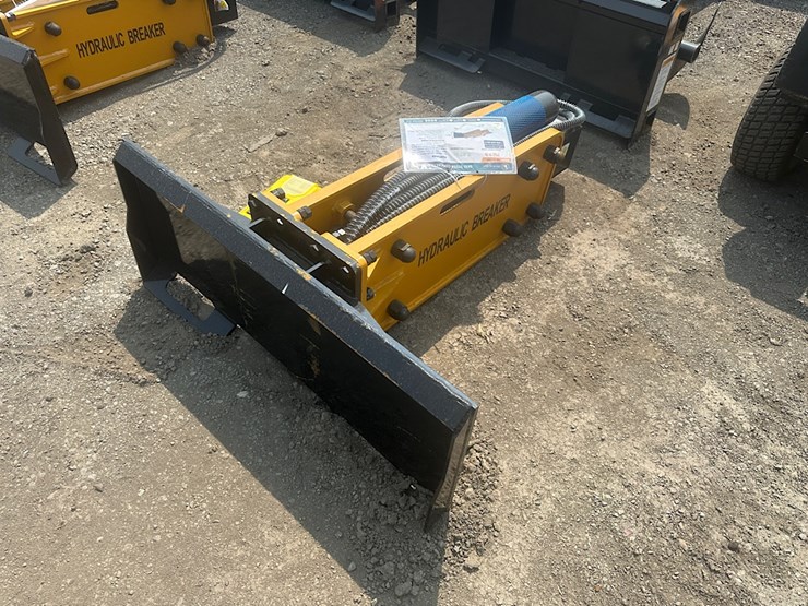 wolverine-zw-750-hydraulic-breaker-image-3