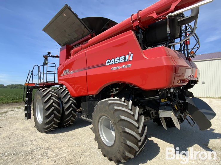 2021-case-ih-8250-image-15