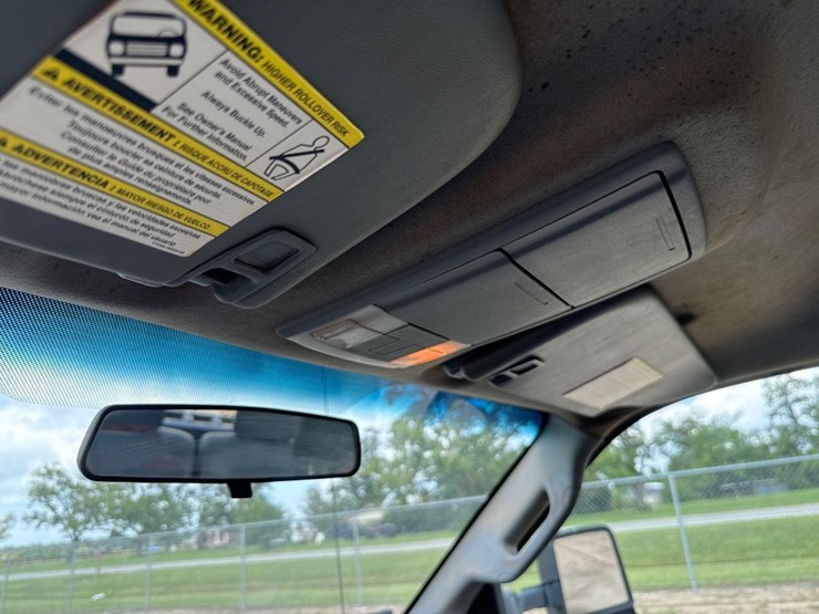 2016-ford-f350-xl-image-32