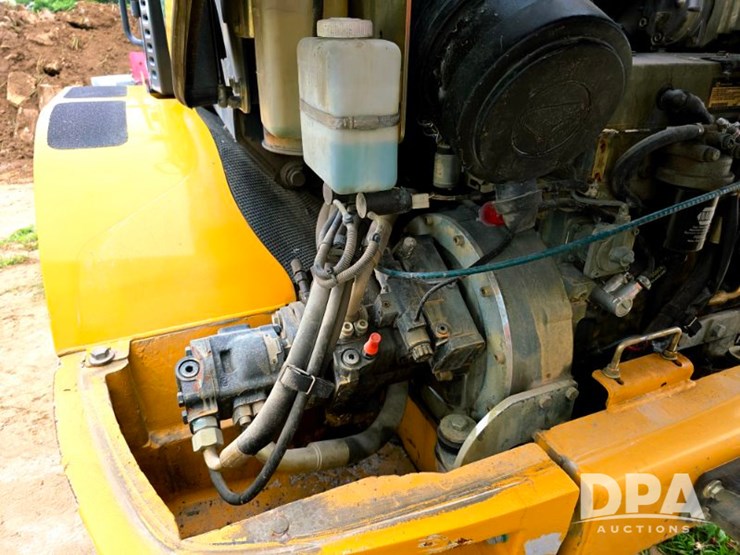 deere-244j-image-51