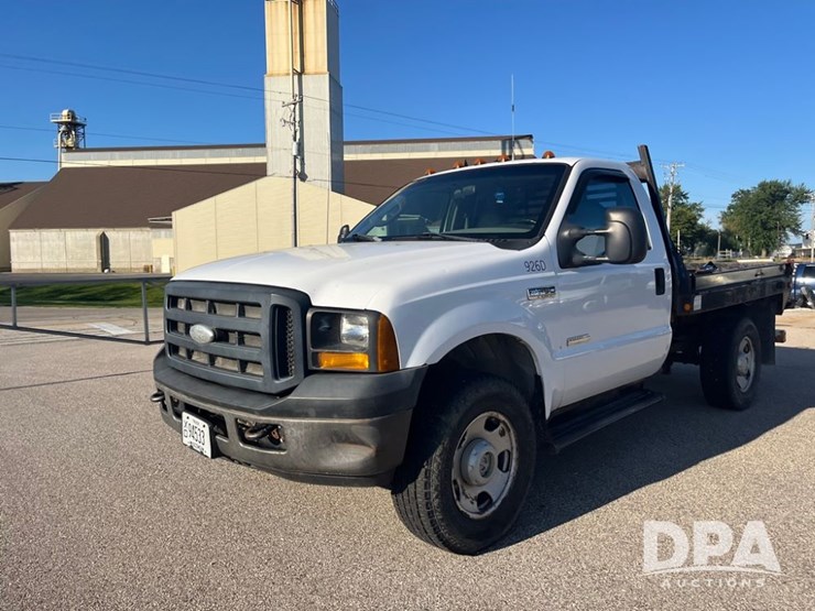 2006-ford-f350-image-2
