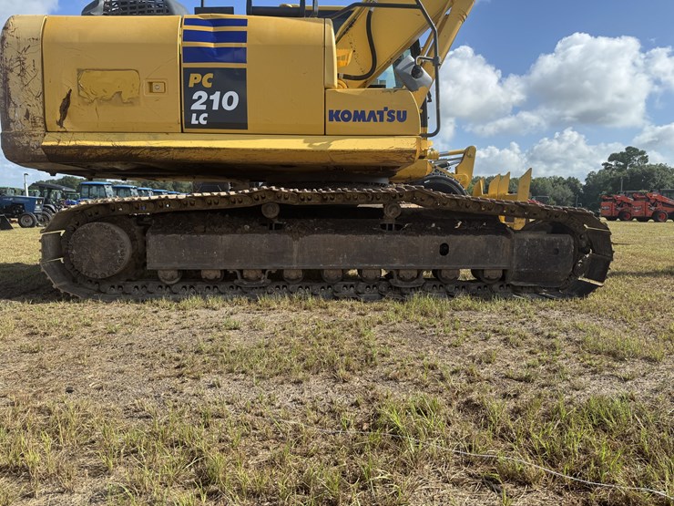 2015-komatsu-pc210-lc-image-5
