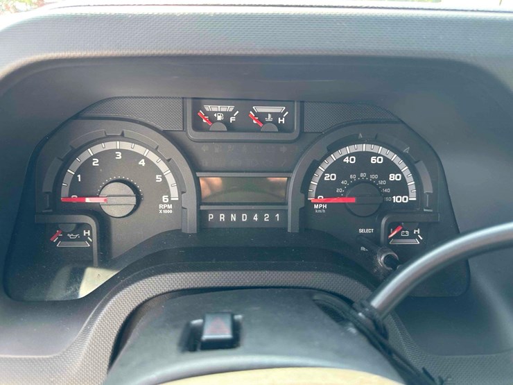 2017-ford-e450-image-38
