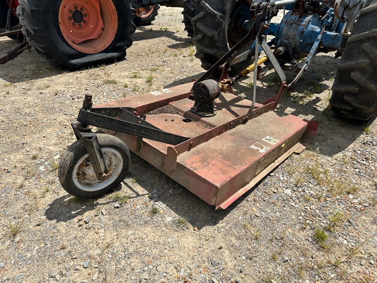 ford-3000-image-48