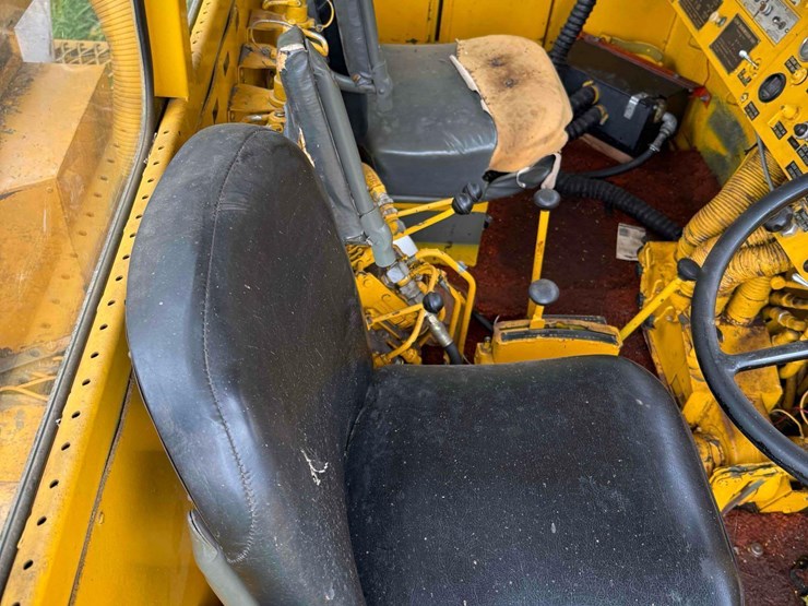 fwd-s49v-model-snowblower-truck-image-45