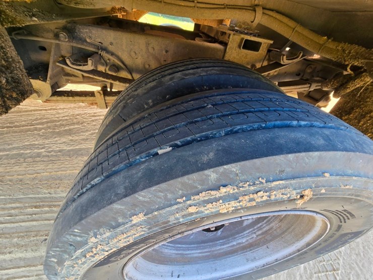 2016-ford-f550-image-34