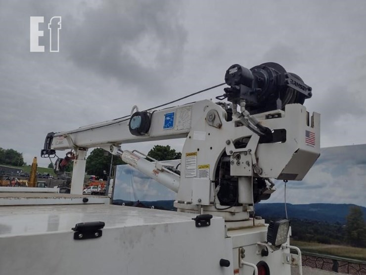2019-ford-f550-image-30