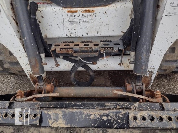 2019-bobcat-t590-image-15