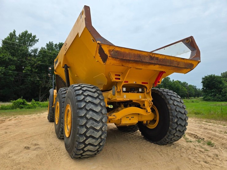 2018-deere-460e-image-24
