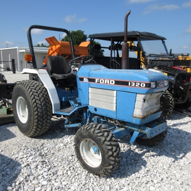 FORD 1320