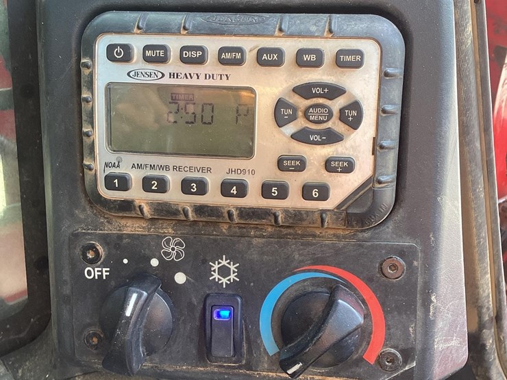 2017-takeuchi-tl12r2-image-22