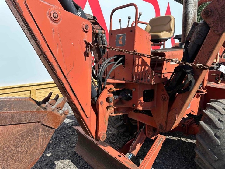2001-ditch-witch-8020-image-27