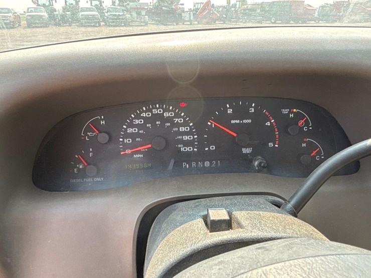 2002-ford-f550-image-18