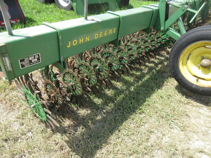 john-deere-400-image-2