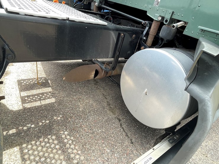 2018-kenworth-t680-image-30