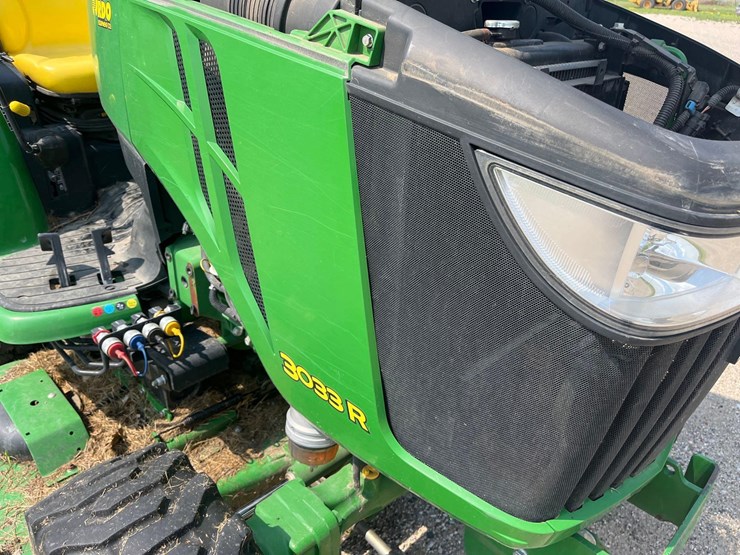 john-deere-3033r-image-48