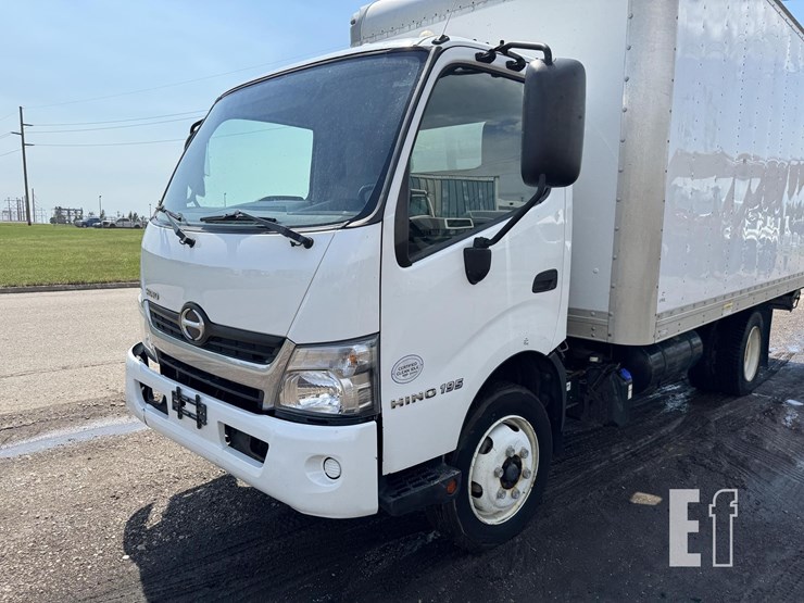 2018-hino-195-image-9