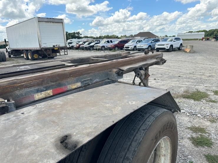 1999-mack-rd688s-image-28