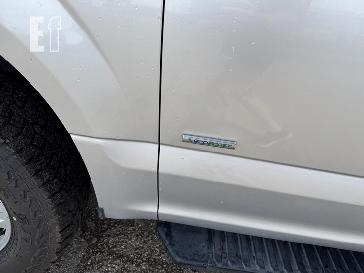 2018-ford-f150-xl-image-12