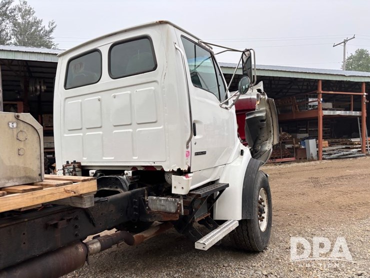 2001-sterling-truck-(dr11851-unit-9459)-image-59