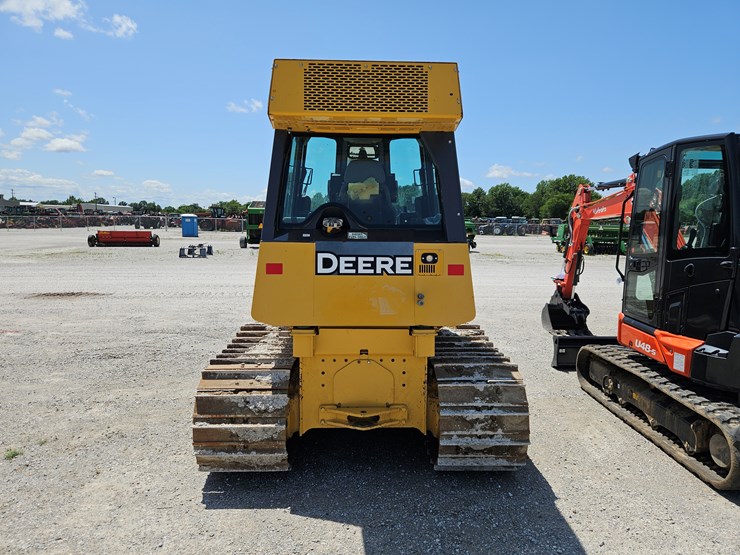 2016-deere-450j-lgp-image-18
