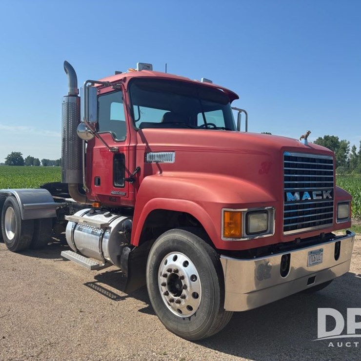 2006 MACK CHN613