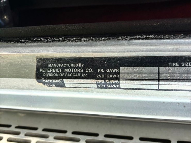 1987-peterbilt-377-image-85