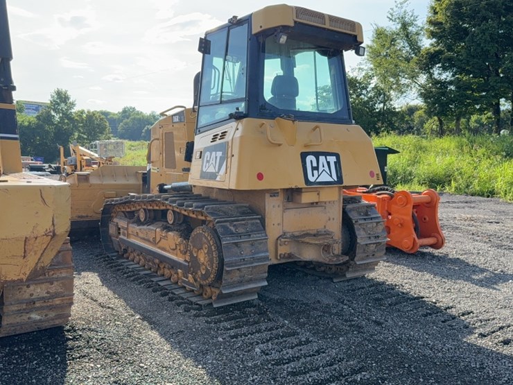 caterpillar-d6k-image-9