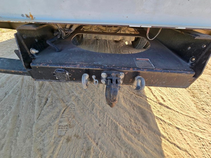 2016-ford-f550-image-9