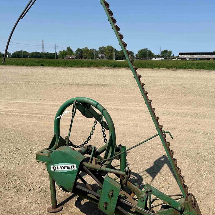 OLIVER 351