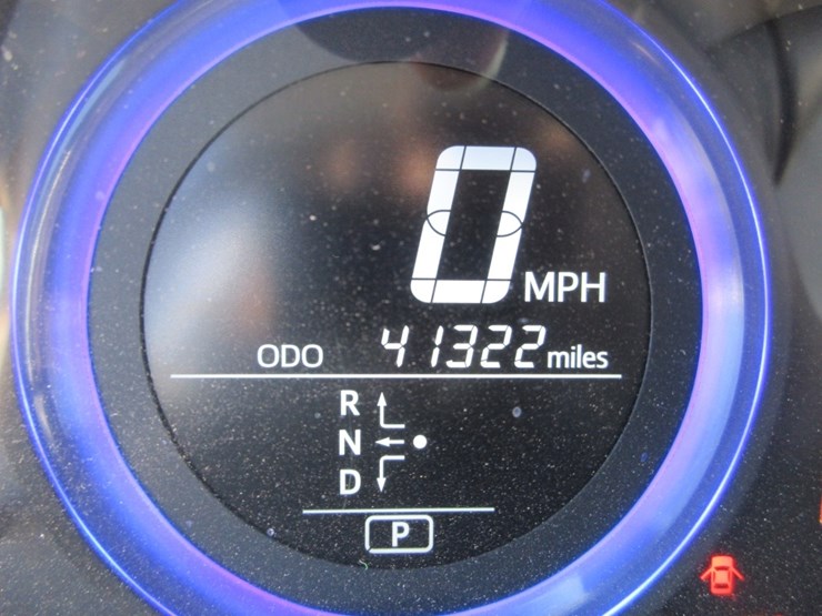 2014-toyota-rav4-image-15
