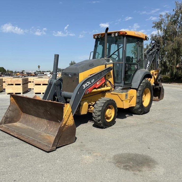 2018 JOHN DEERE 2018
