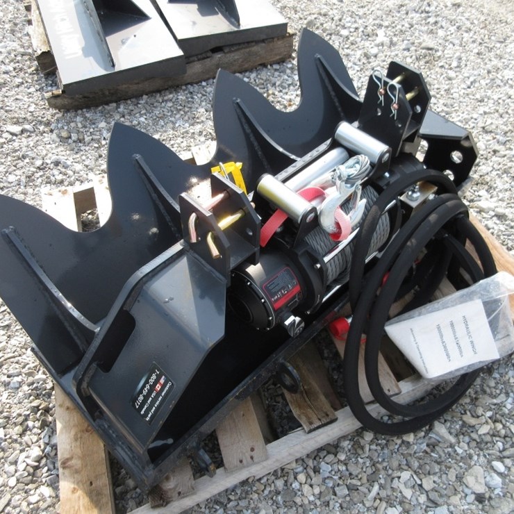 Wolverine Quick Attach Hydraulic Winch