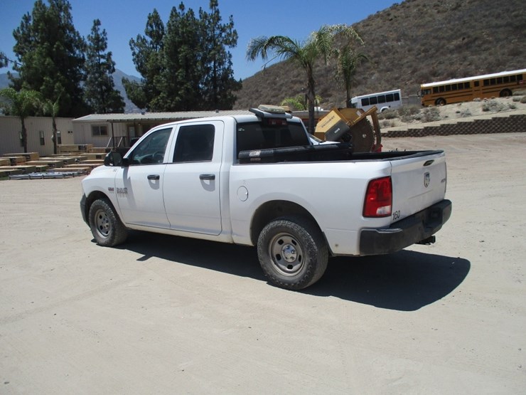 2015-dodge-ram-1500-image-4