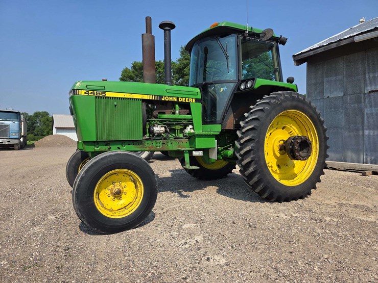 1990-john-deere-4455-image-1