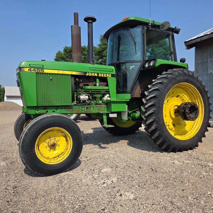 1990 JOHN DEERE 4455
