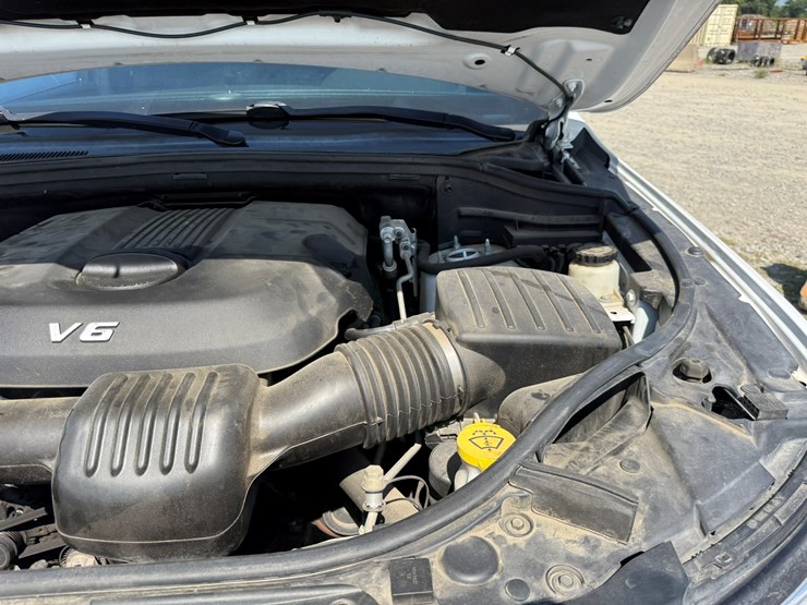 2015-jeep-grand-cherokee-image-39