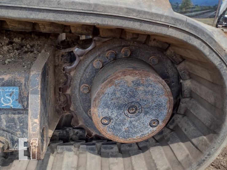 deere-60g-image-30