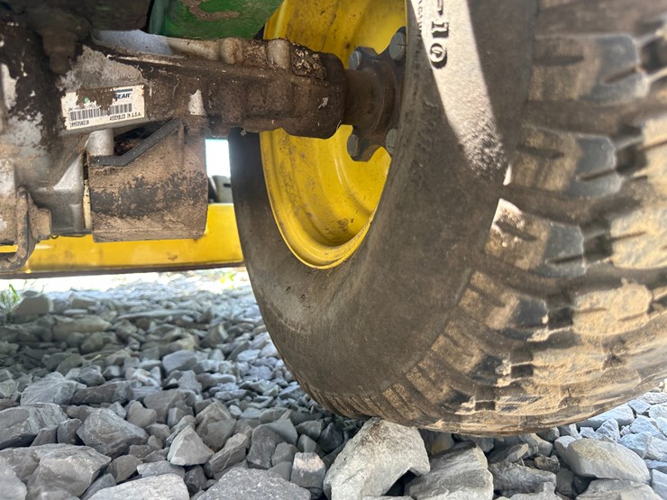 john-deere-z445-image-11