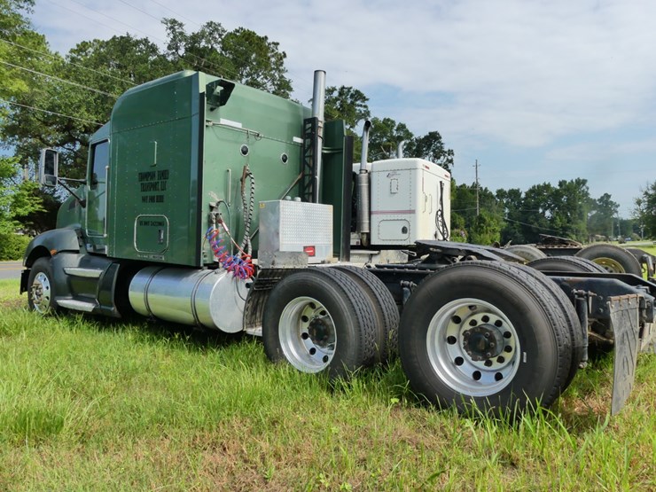 2012-kenworth-t660-image-4