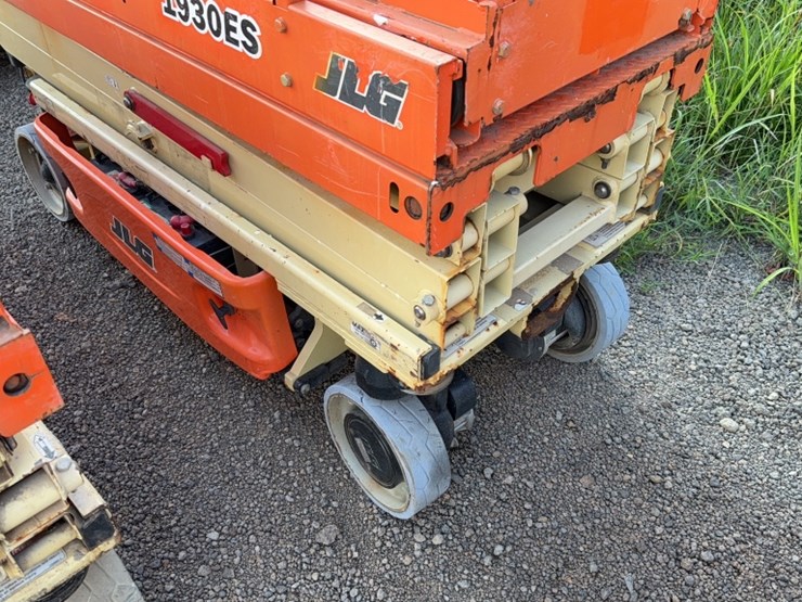 jlg-1930es-image-7