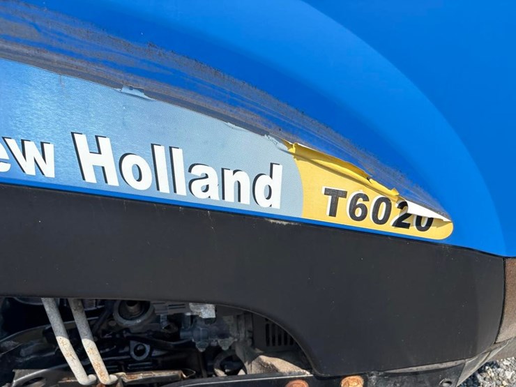 new-holland-t6020-image-6